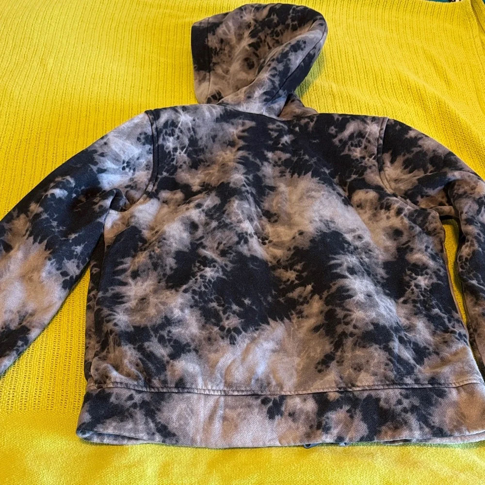 abercrombie kids black and gray tie-dye zip hoodie